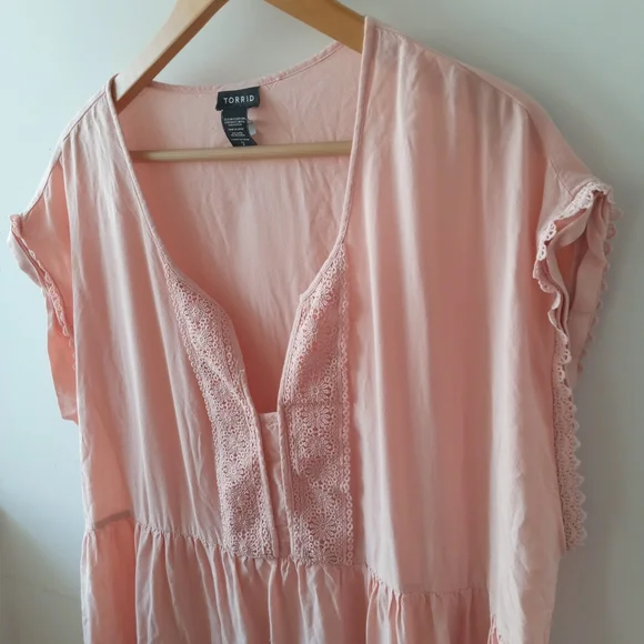 Torrid 2X Dolman Tiered Babydoll Top - Picture 8 of 10